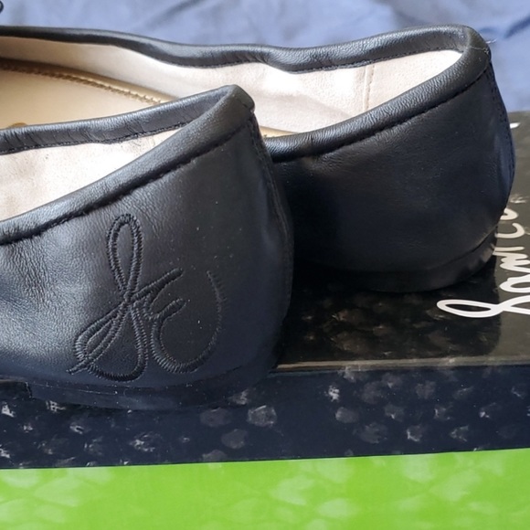 New in box Sam Edelman Felicia flats - Picture 5 of 6